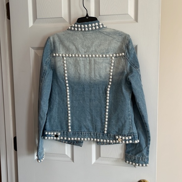 **BRAND NEW** Boston Proper Pearl Embellished Denim Jean Jacket MSRP $200 - Picture 9 of 12